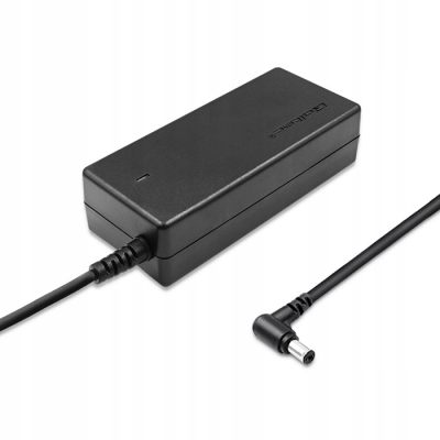 Qoltec Zasilacz do Toshiba 90W 19V 4.9A 5.5*2.5 +kabel zasilający 50076