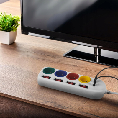 Maclean Listwa zasilająca przedłużacz 4 gniazda + USB A / C biała MCE508 W