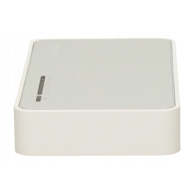 TP-LINK SF1008D switch L2 8x10/100 Desktop