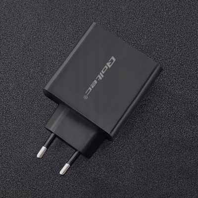 Qoltec Ładowarka sieciowa 45W 5-20V 2.25-3A USB typ C PD USB 3.0 Czarna