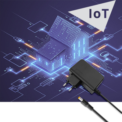 Qoltec Zasilacz wtyczkowy 18W 9V 2A 5.5*2.5